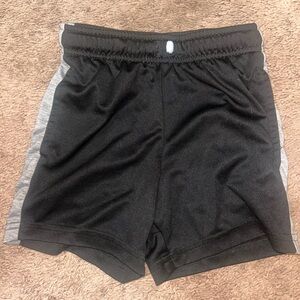 🐣3 for $12! Toddler boy 2t athletic shorts Black 2t Shorts jumping beans shorts
